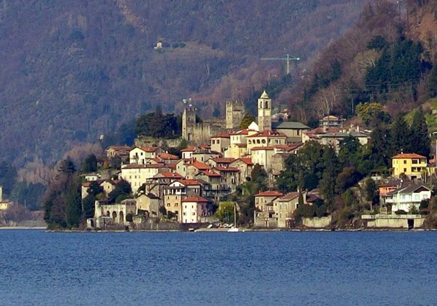 شقة ديرفيو  في Casa Teresina - Corenno Plinio Lago Di Como المظهر الخارجي الصورة